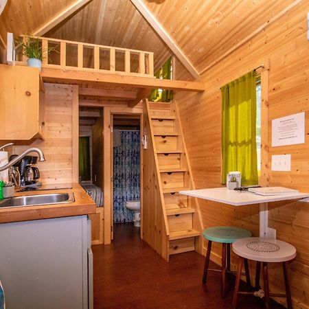 Mt Hood Tiny House Village Welches Eksteriør bilde