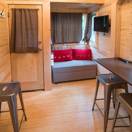 Mt Hood Tiny House Village Welches Eksteriør bilde